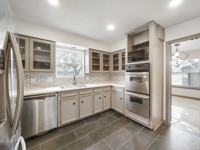 Photo - 14202 Piping Rock Ln