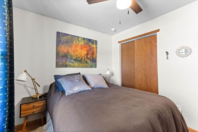 Photo - 5 Bedroom Ranch Available in Maple Hill