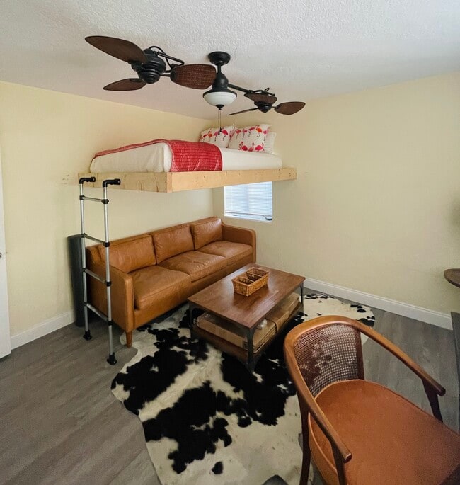 Photo - 3902 Westview Ave