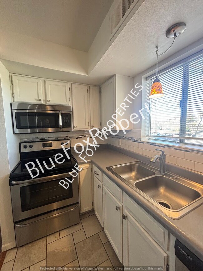 Photo - 2601 W Broadway Blvd Unit N285