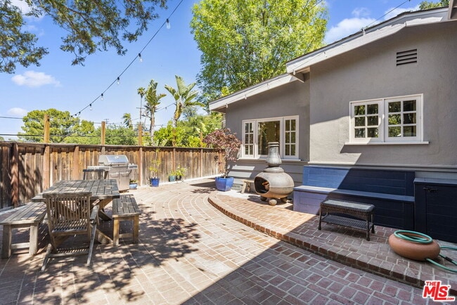 Photo - 2222 Sunset Crest Dr