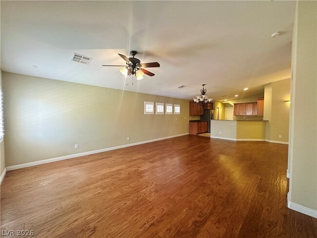 Photo - 4585 Grindle Point St