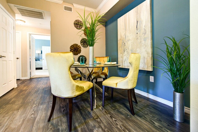Callista Hill Country Apartments