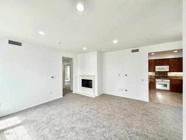 Photo - 1544 Windshore Way
