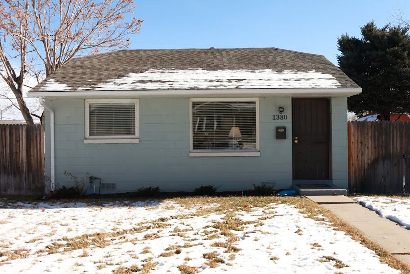 Spacious 2 bedroom with large den in the h... - Spacious 2 bedroom with large den in the h... House