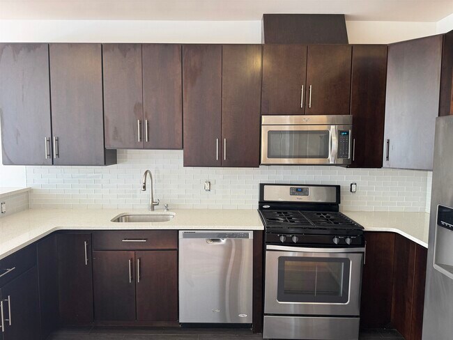 Photo - 5113 Bergenline Ave