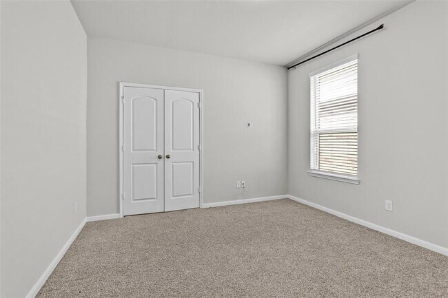 Photo - 10220 Goose Creek Ln