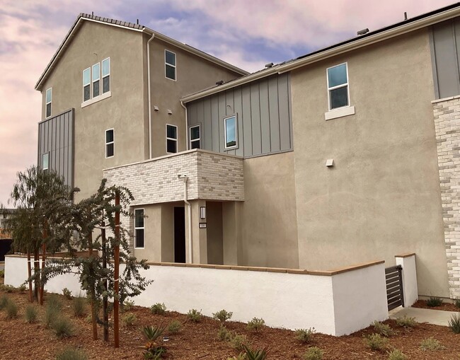 Photo - 100 Billings Townhome