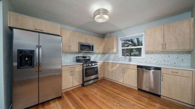 Photo - Immaculate rancher near Patty Jewett Neighborhood