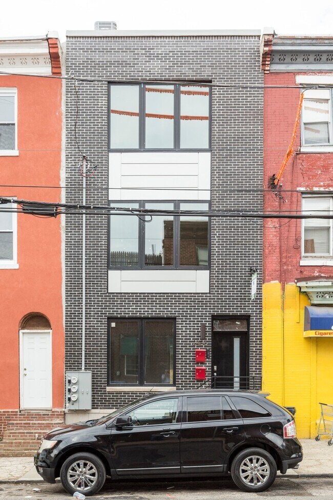Front Fascade - new construction - 2436 W Thompson St Apartments Unit B