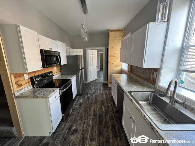 Photo - 3837 Nebraska Ave