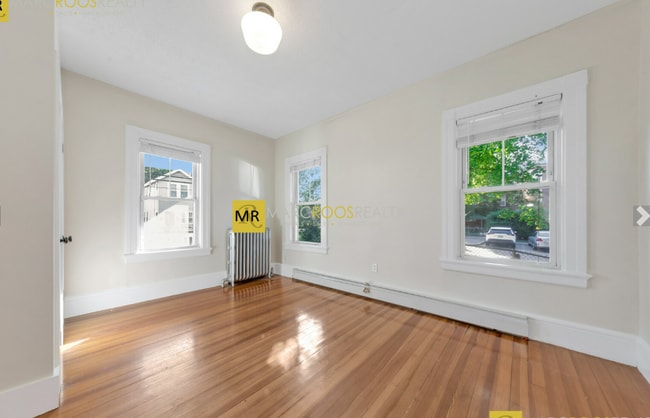 Photo - 35 Faneuil St Unit 1