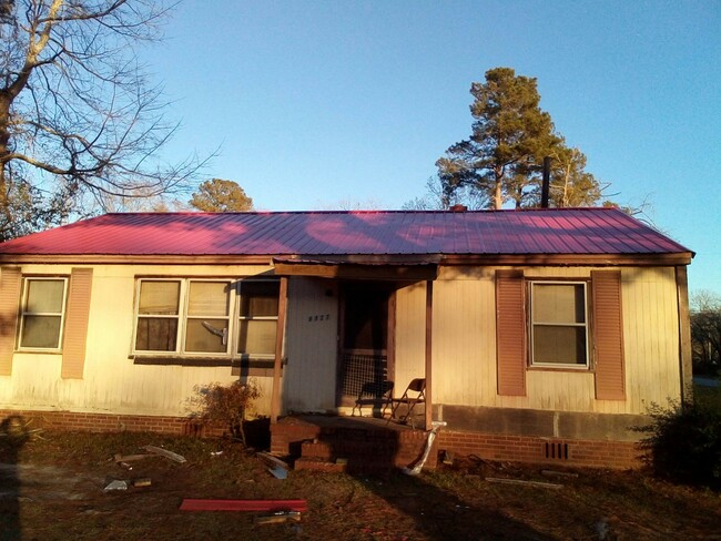 Photo - 6177 Carolina Hwy House