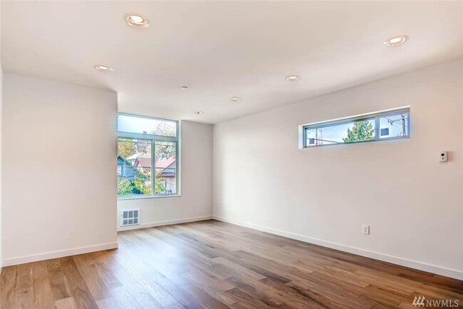 Photo - 1412 20th Ave