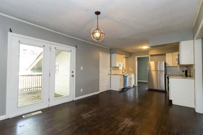 Photo - 1930 Ivy St