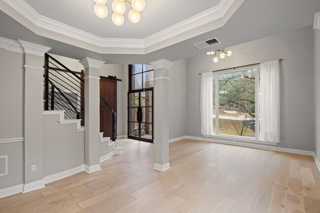 Photo - 2137 Rivina Dr