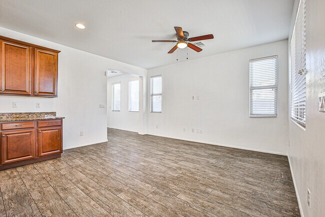 Photo - 6360 Beavertail Pond Ave