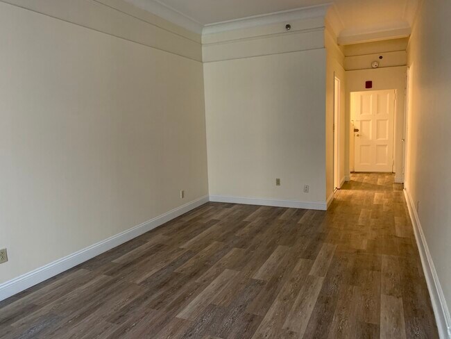 Photo - 62 Boylston St Unidad 304
