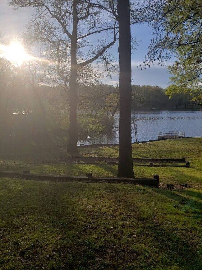 Photo - 5041 E Shore Dr