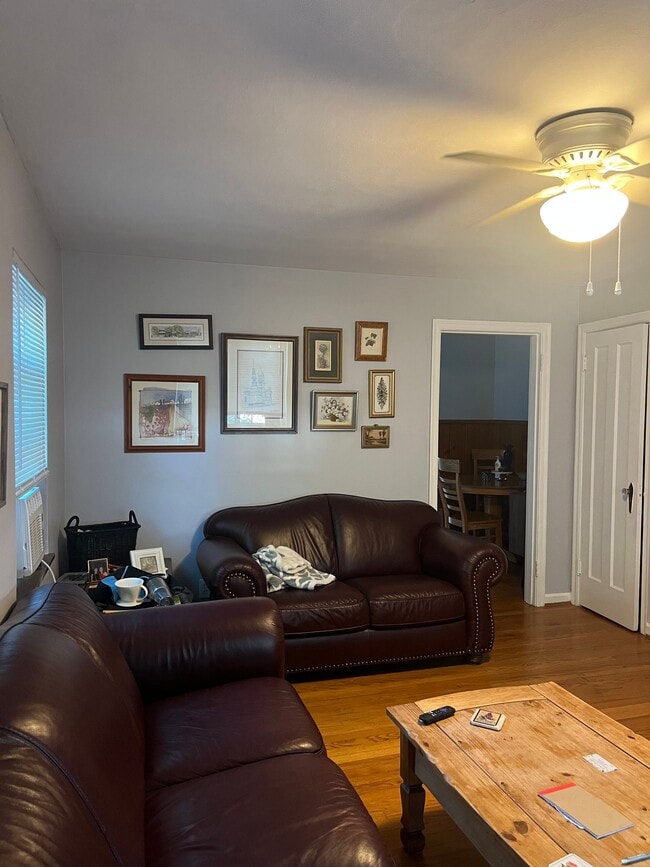 Photo - 4139 Allendale Dr Unidad 4