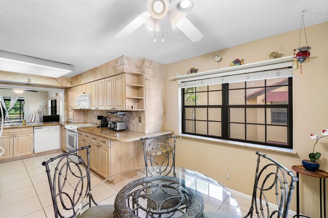 Photo - 6446 Aspen Glen Cir