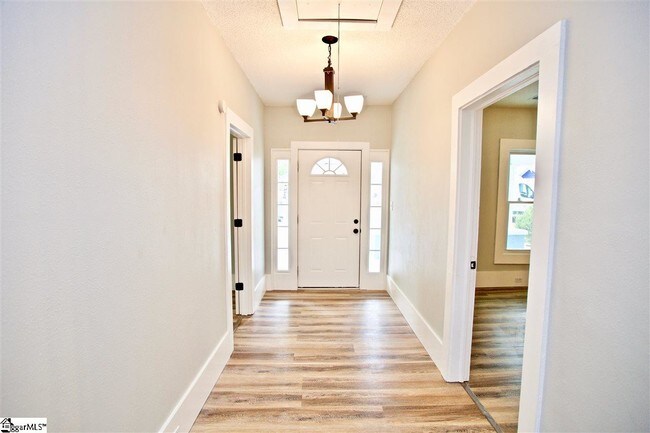 Photo - 110 Virginia Ave