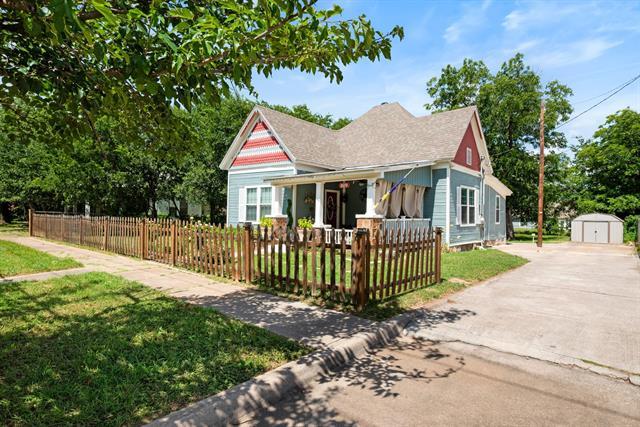 Photo - 809 SW 5th Ave