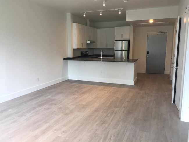Photo - 7 Creek Dr Townhome