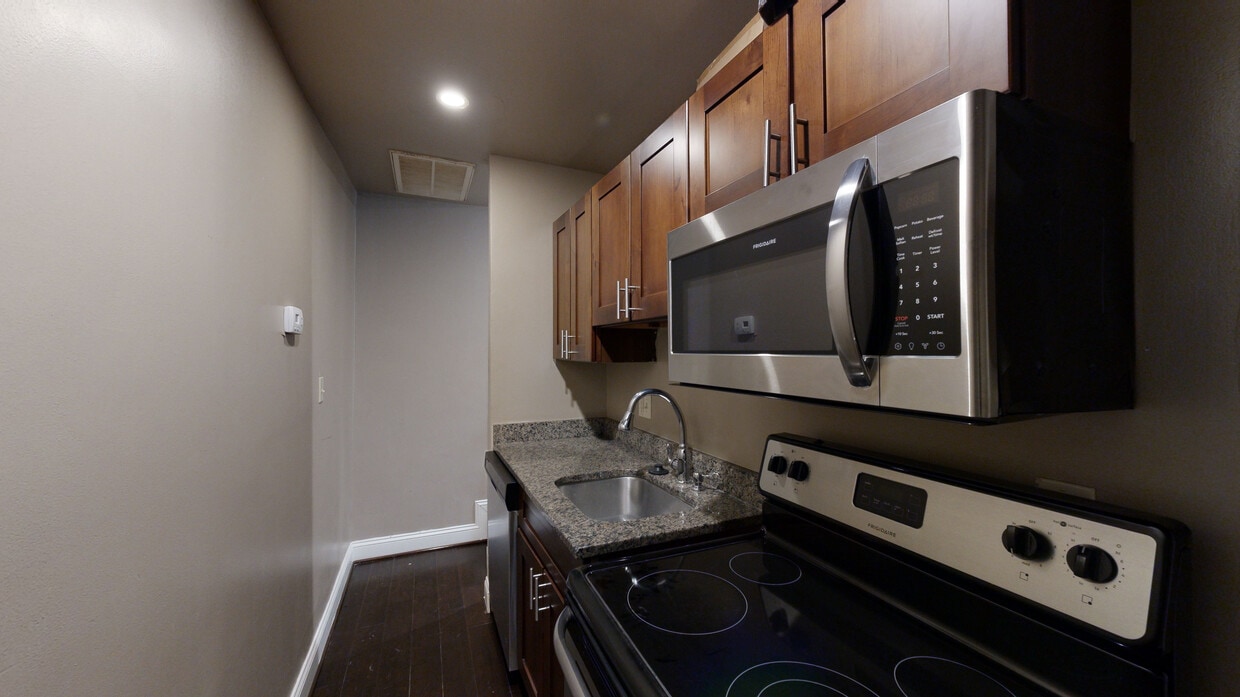 Photo - University Place Apartments
