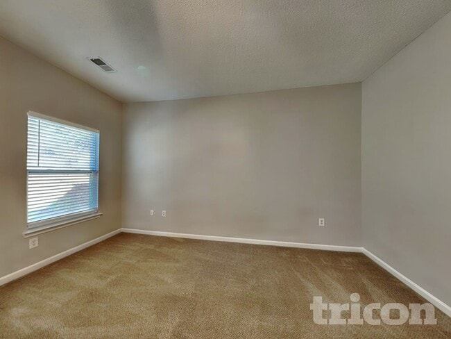 Photo - 2023 Reflective Waters Rd