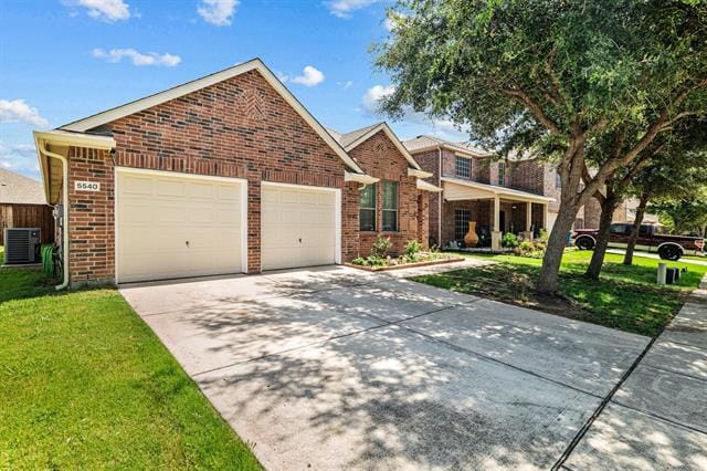 Building Photo - 5540 Crestwood Dr