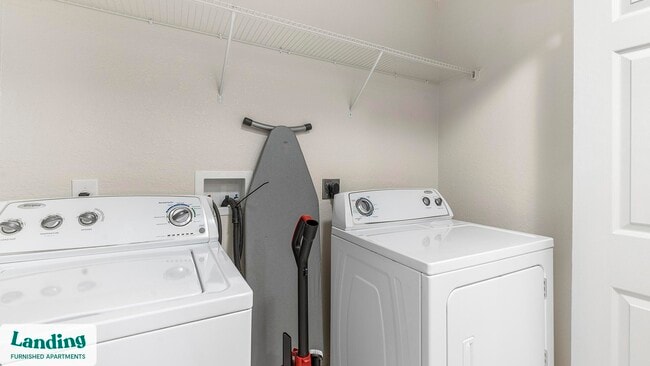 Photo - 97 Market Point Dr Unit 1133