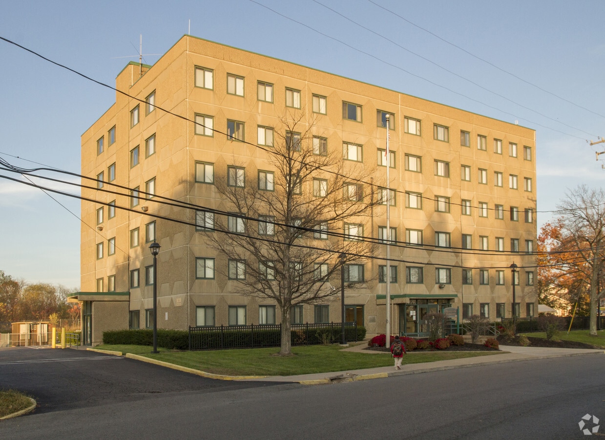 Photo - Pleasant Ridge Apartments