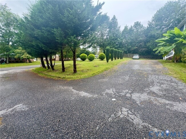 Photo - 10330 W Providence Rd