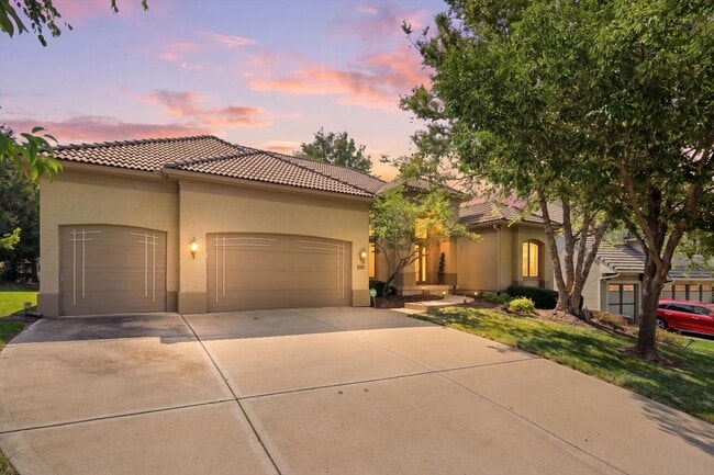 Photo - 9638 Zarda Dr