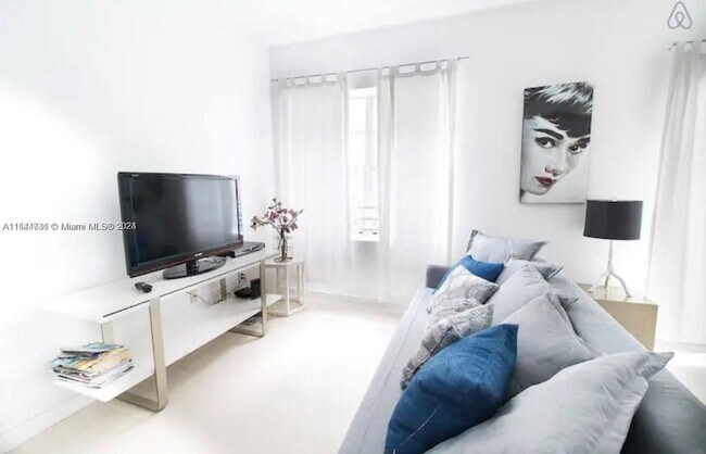 Photo - 130 3rd St Unidad 104