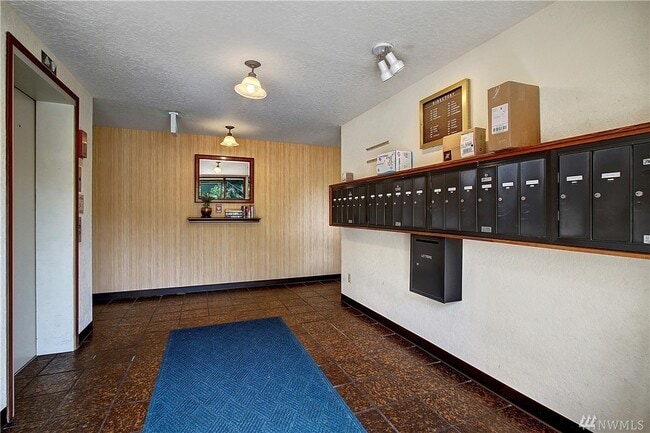 Photo - 2625 13th Ave W Unit 405