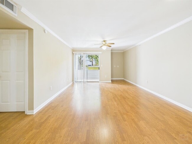 Photo - 501 W 26th St Unit 116