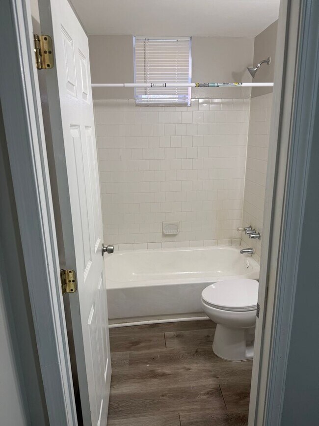 Photo - Mayflower Apartments Unit Apt 830B