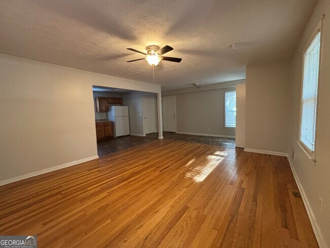 Photo - 1451 Prospect Rd