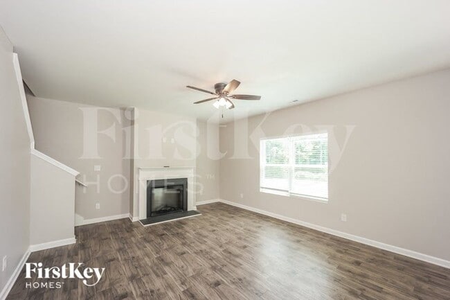 Photo - 59 Hill Top Circle