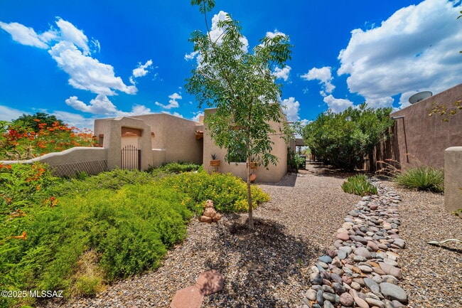 Photo - 9020 N Jessy Ln