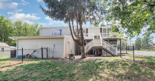 Photo - 3185 Spring Rd Unit #3