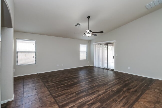 Photo - 484 W Gascon Rd