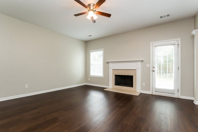 Photo - 7063 Grand Hickory Dr