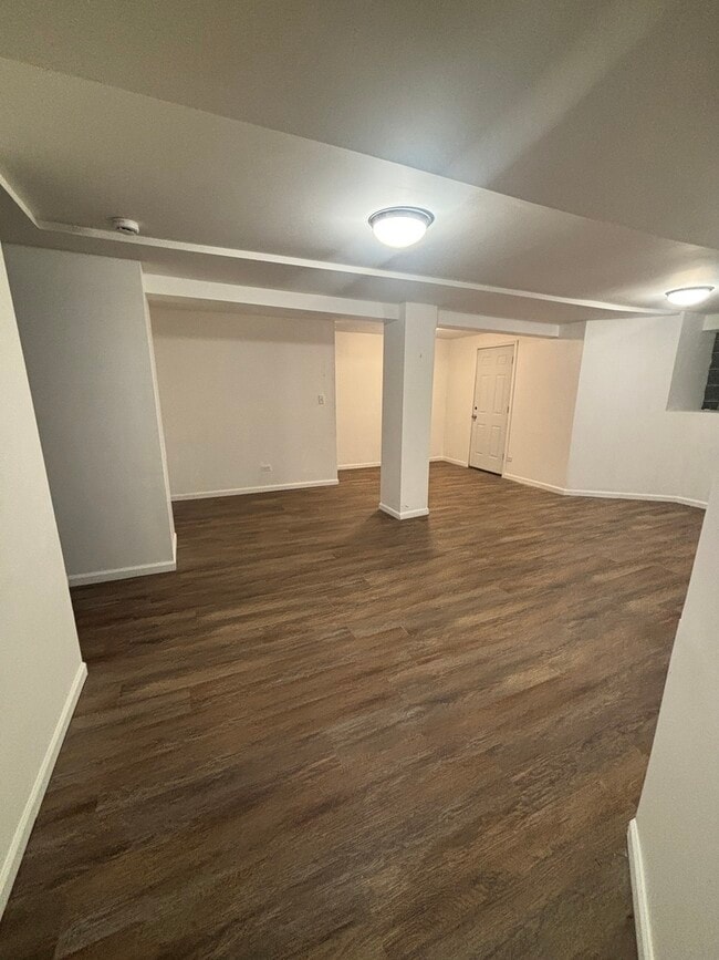 Building Photo - 1944 S Springfield Ave