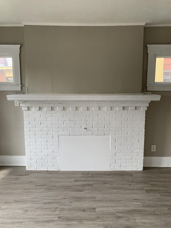 Photo - 1500 Clairmount Ave