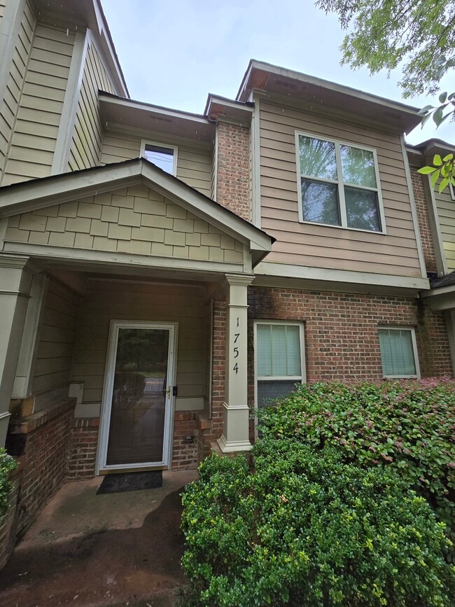 Building Photo - 1754 Connally Dr Rental