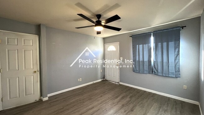 Photo - Carmichael 2bd/1ba Duplex near Manzanita & Auburn Blvd