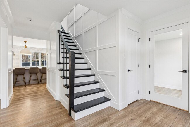 Photo - Stunning Renovated 5-Bedroom Exton Home – 6-Month Lease, Gourmet Kitchen & Walkout Basement